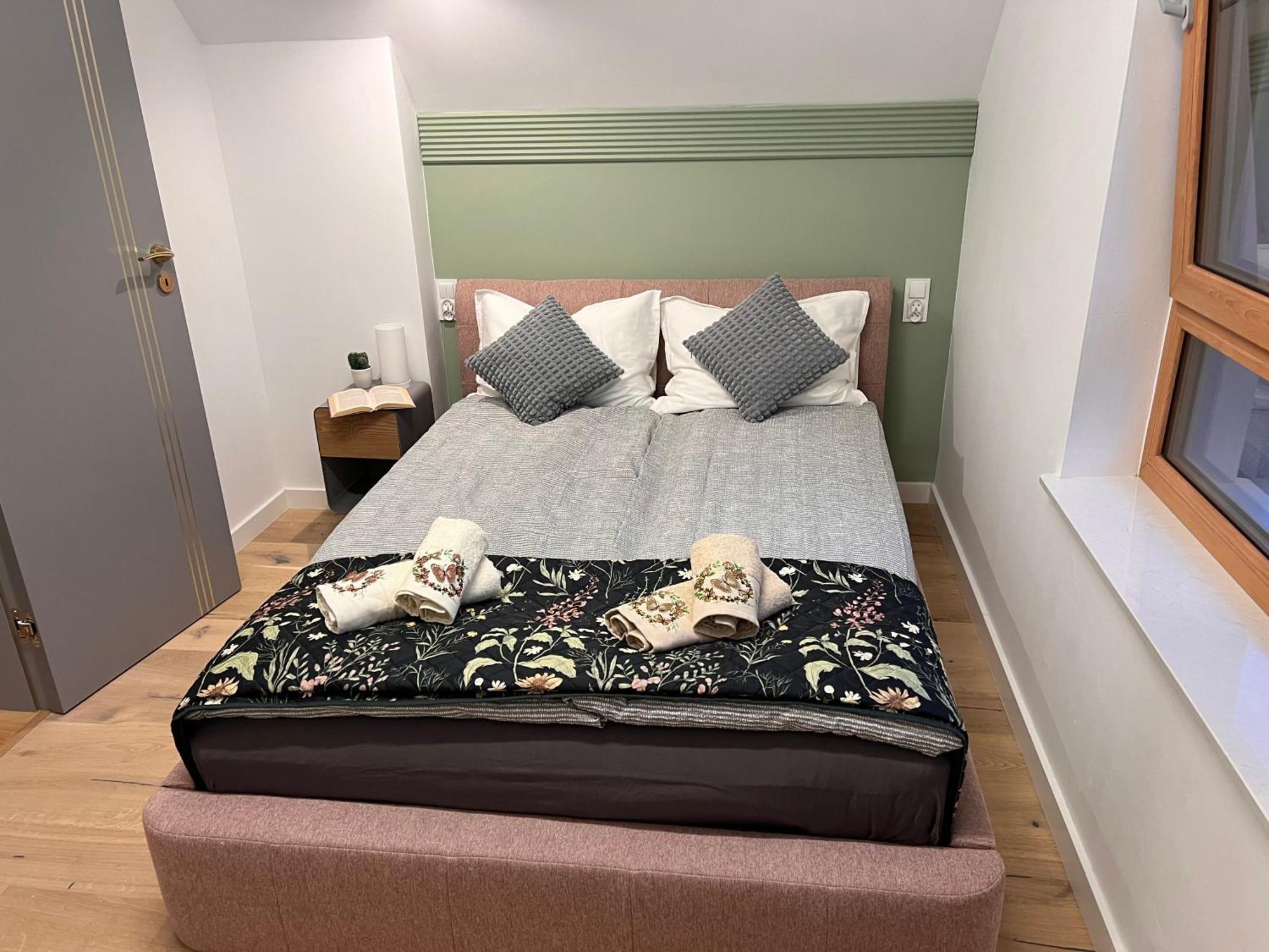 Villa Monte Apartament Z Ogrodem 쿠도바-즈루이 외부 사진